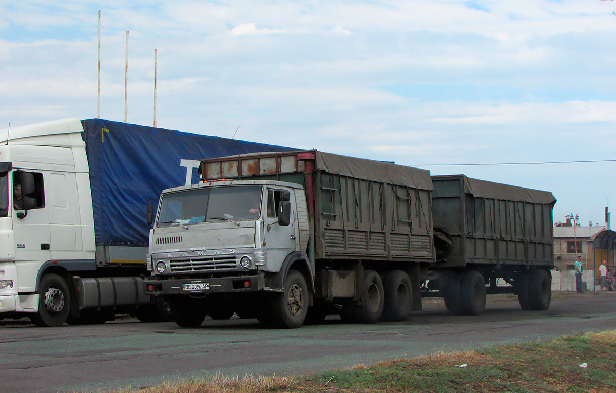 Николаевская область, № ВЕ 2096 АР — КамАЗ-5320