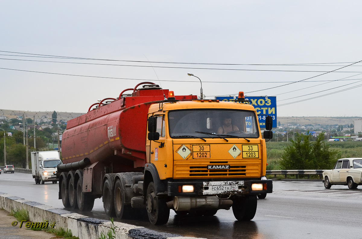 Волгоградская область, № С 652 ТА 34 — КамАЗ-65116-62