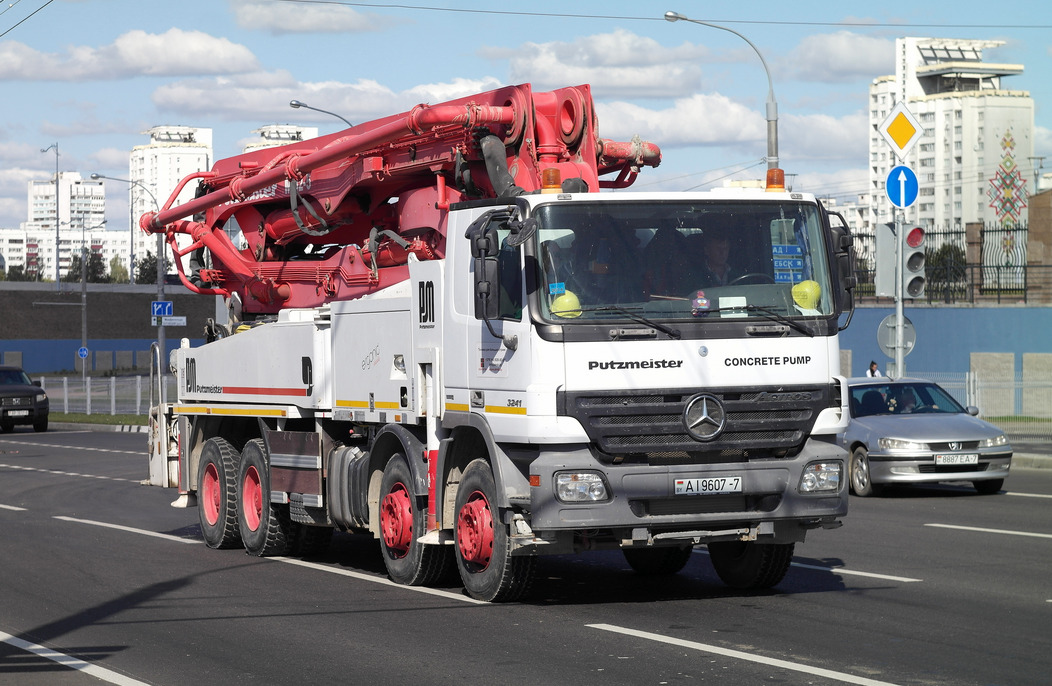 Минск, № АІ 9607-7 — Mercedes-Benz Actros ('2003) 3241