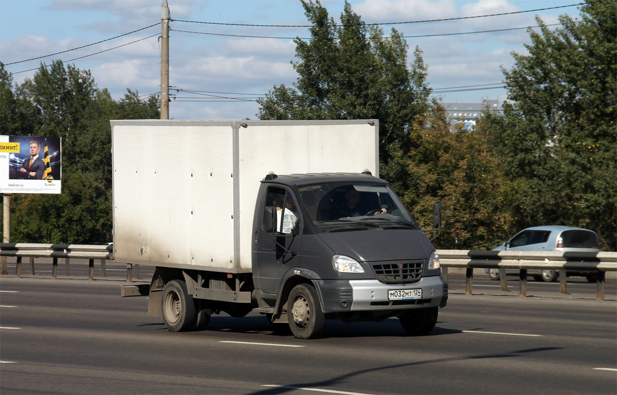 Красноярский край, № М 032 МТ 124 — ГАЗ-33106 "Валдай"