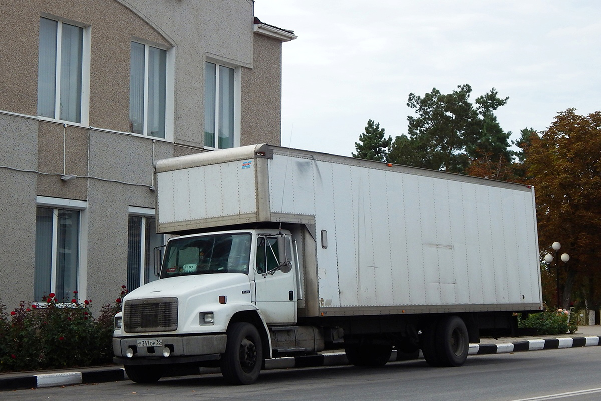 Воронежская область, № У 347 ОР 36 — Freightliner Business Class FL