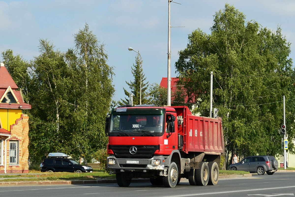 Ханты-Мансийский автоном.округ, № О 009 СО 86 — Mercedes-Benz Actros ('2003) 3332