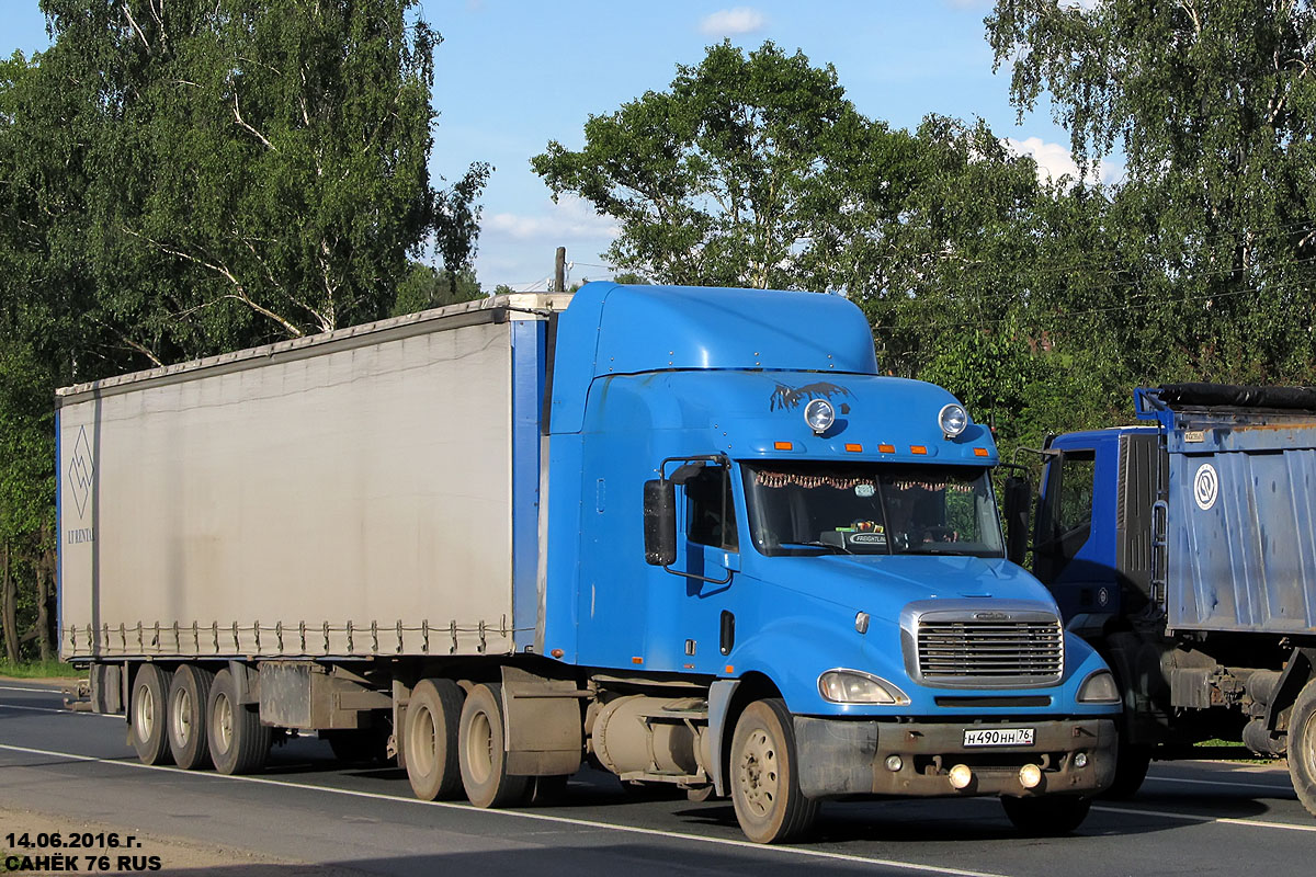 Ярославская область, № Н 490 НН 76 — Freightliner Columbia