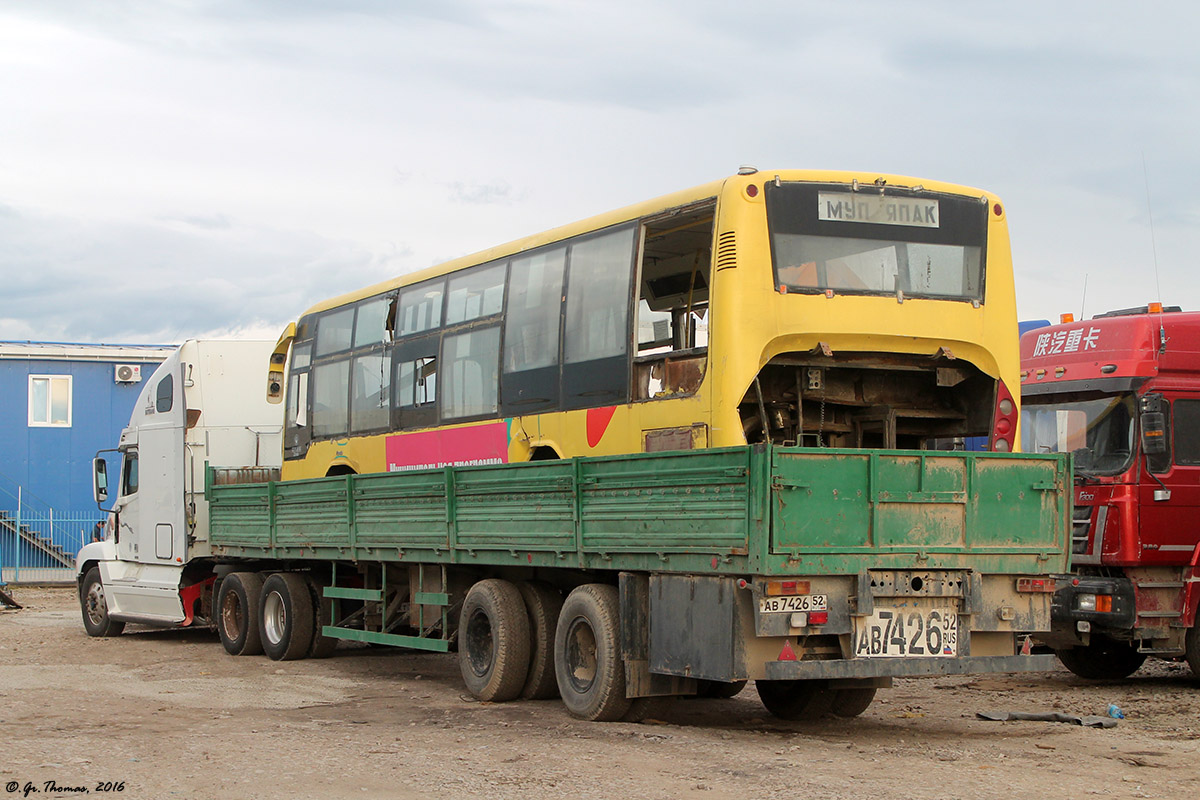 Саха (Якутия), № Н 031 КТ 14 — Freightliner Century Class