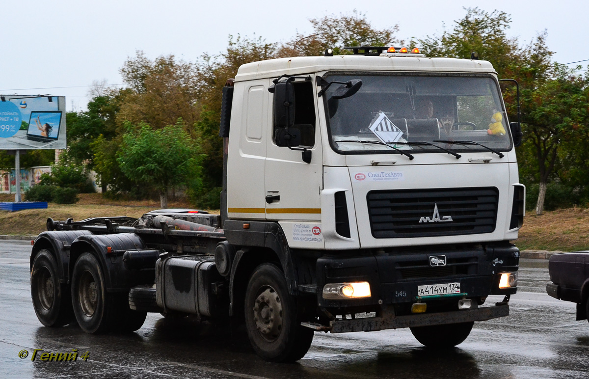 Волгоградская область, № А 414 УМ 134 — МАЗ-6312B5