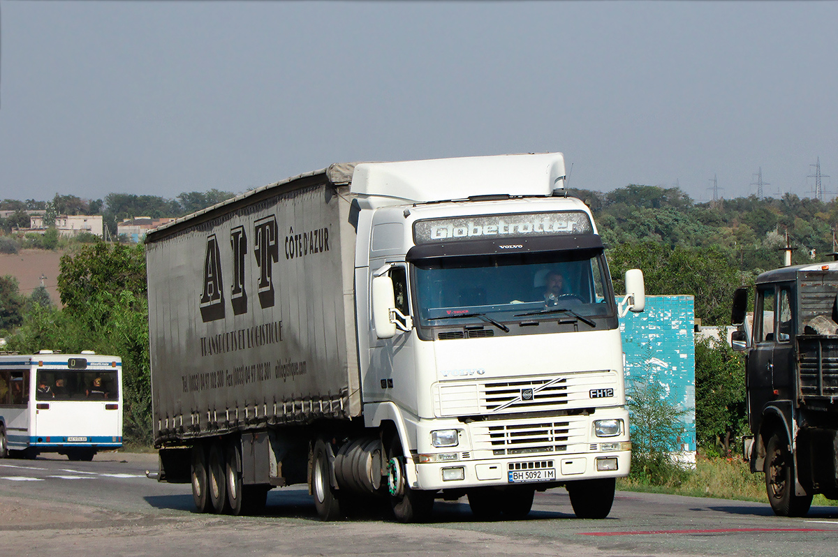 Одесская область, № ВН 5092 ІМ — Volvo ('1993) FH12.420