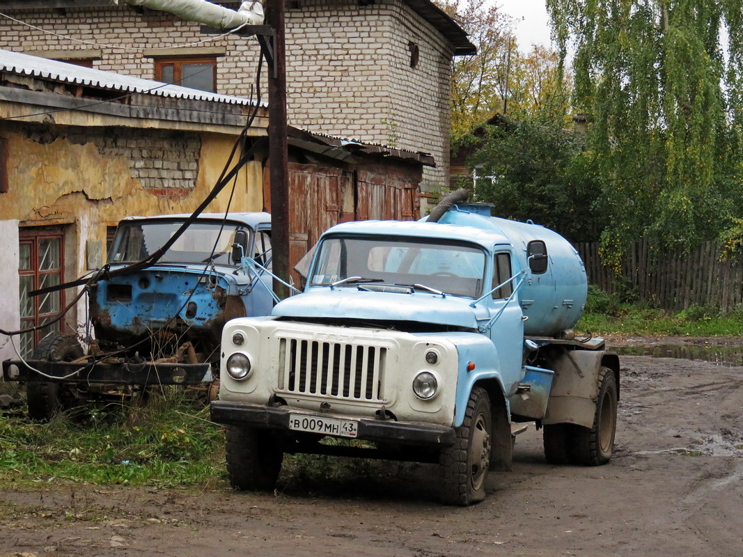 Кировская область, № В 009 МН 43 — ГАЗ-53-12