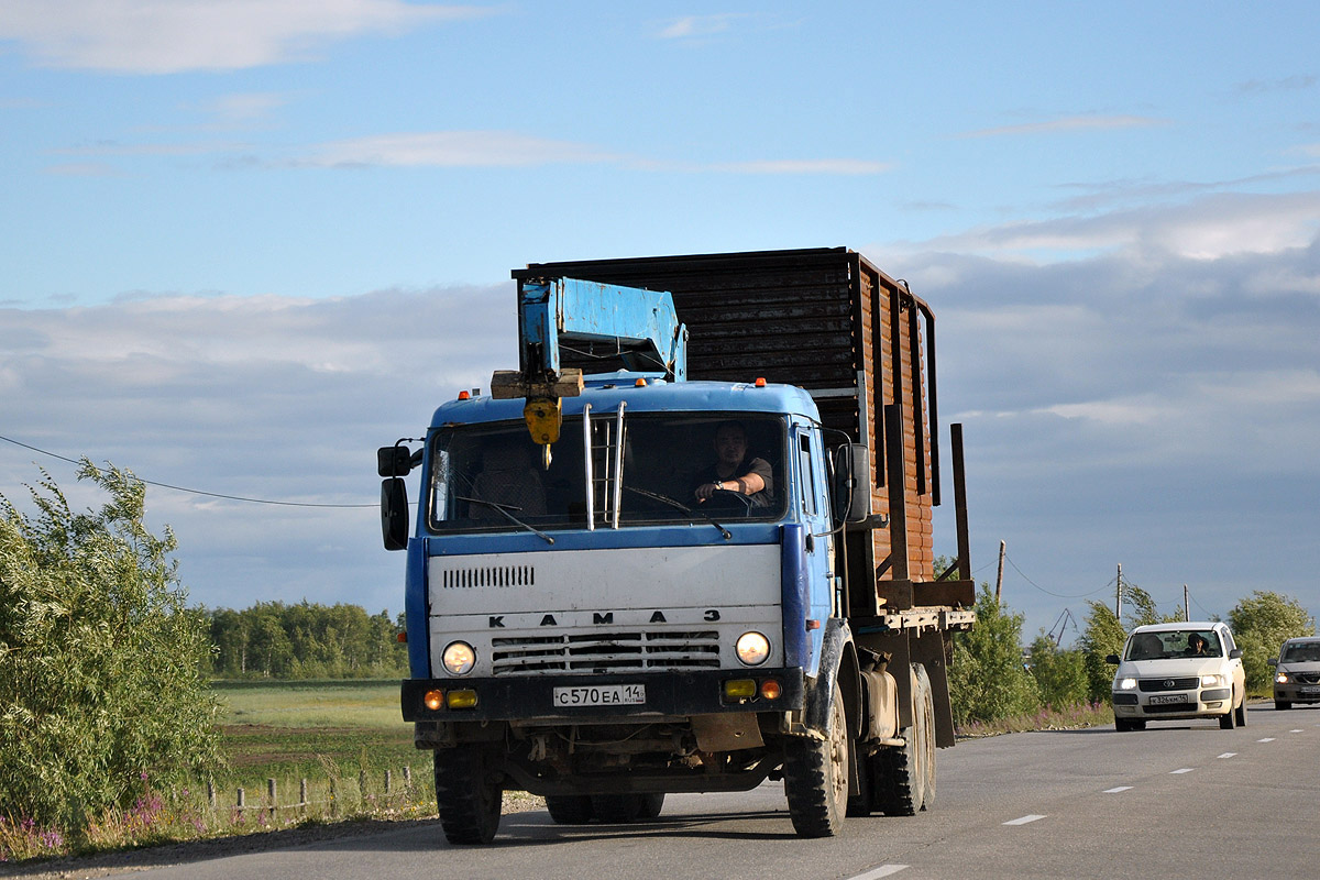 Саха (Якутия), № С 570 ЕА 14 — КамАЗ-53212