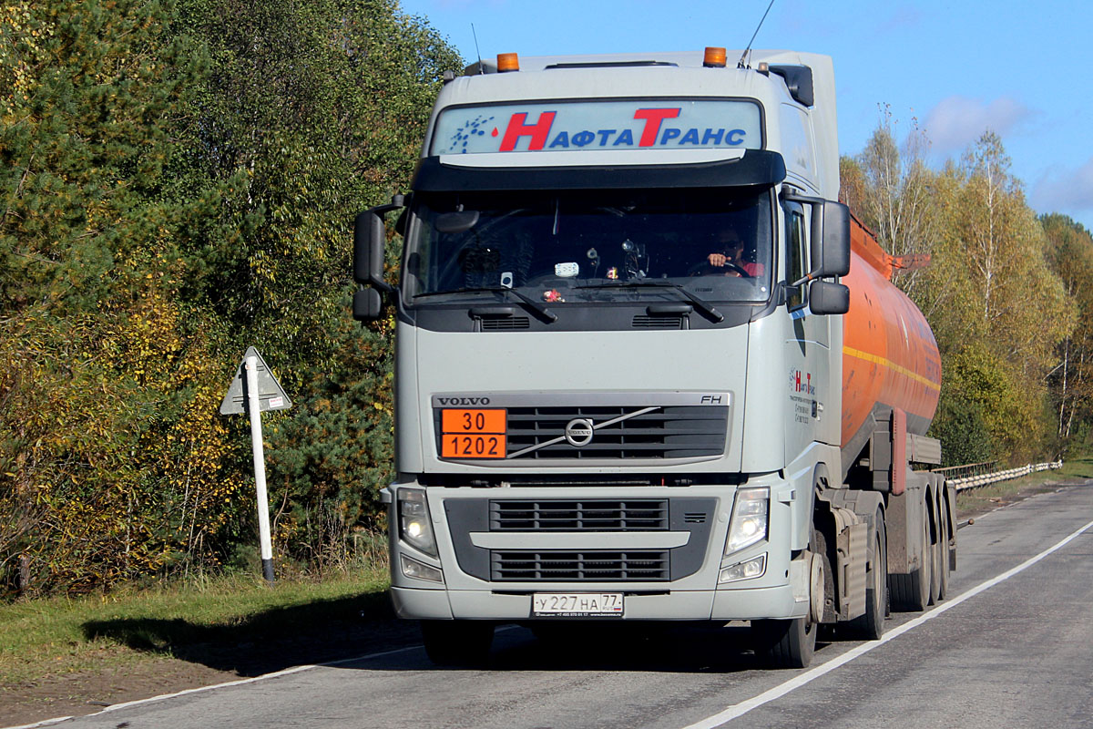 Москва, № У 227 НА 77 — Volvo ('2008) FH.500