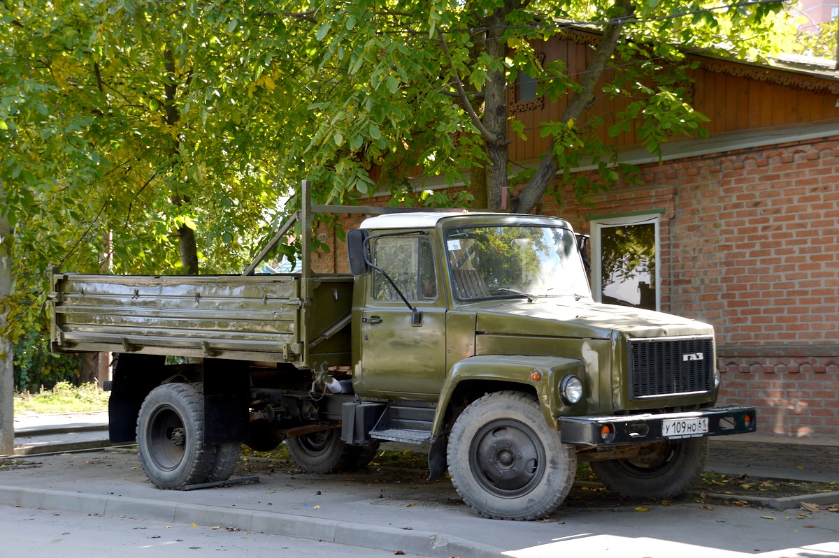 Ростовская область, № У 109 НО 61 — ГАЗ-33072