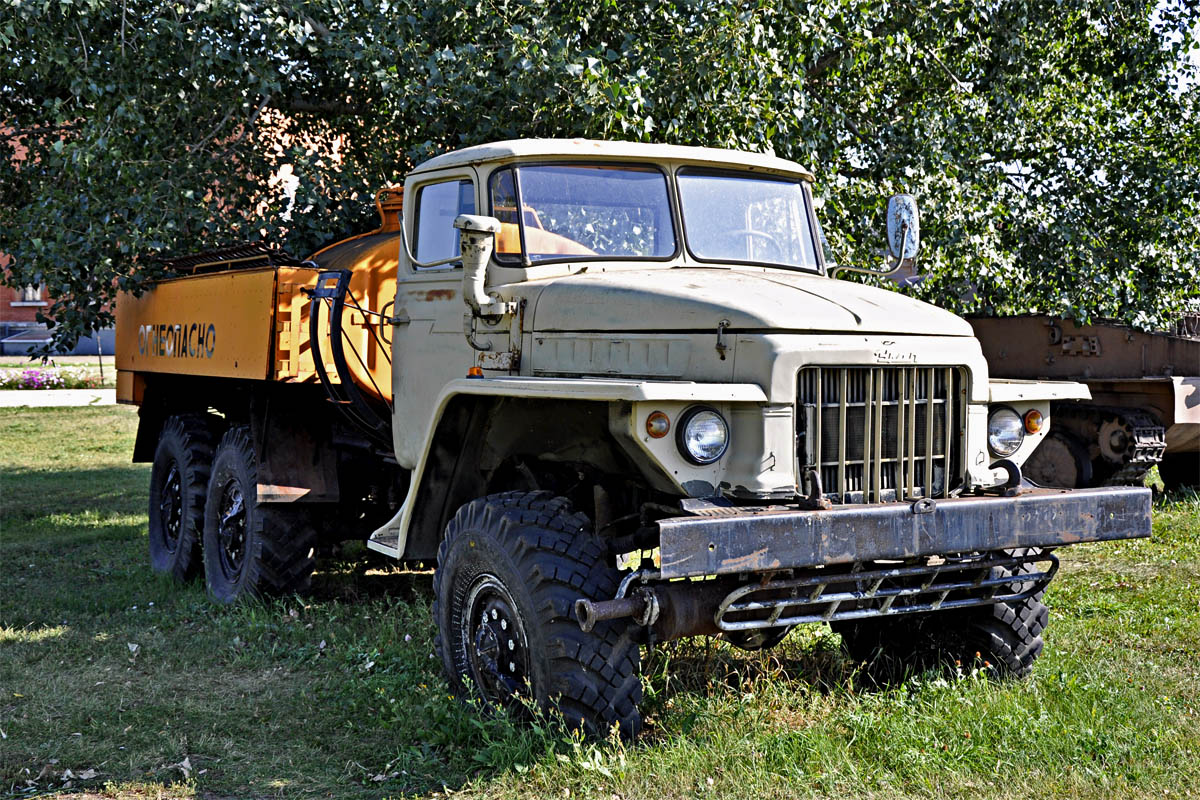 Самарская область, № (63) Б/Н 0075 — Урал-375Е