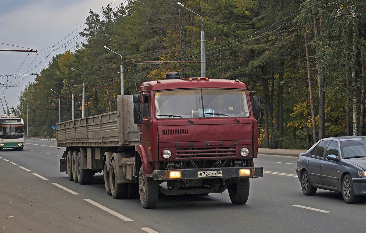 Пензенская область, № Е 724 ХМ 58 — КамАЗ-5410