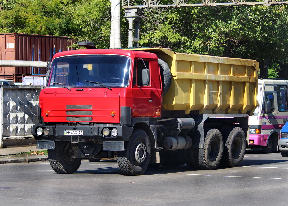 Одесская область, № ВН 6167 АВ — Tatra 815 S1