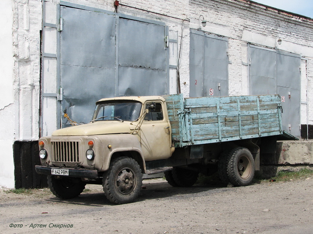 Восточно-Казахстанская область, № F 642 PBM — ГАЗ-52-01