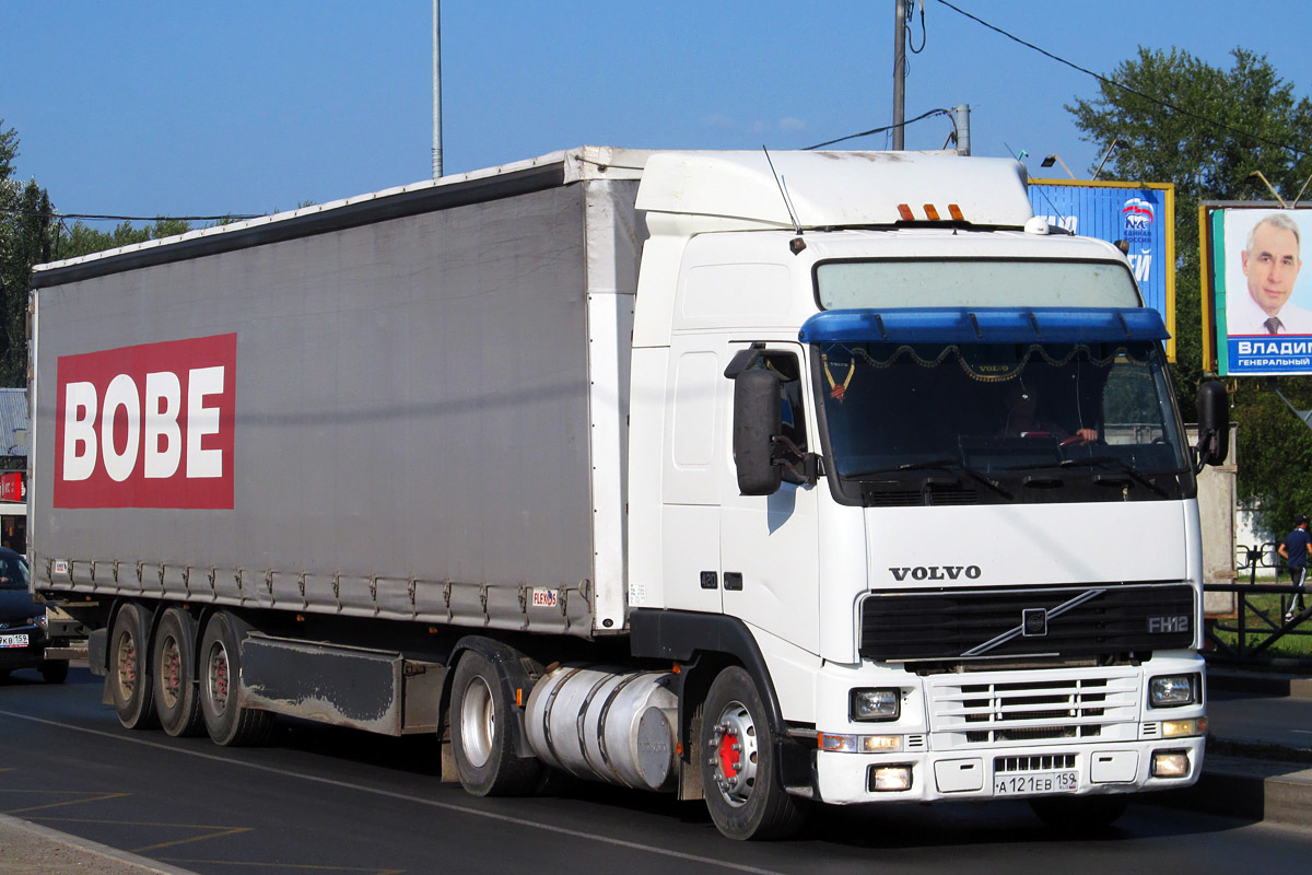 Пермский край, № А 121 ЕВ 159 — Volvo ('1993) FH12.420