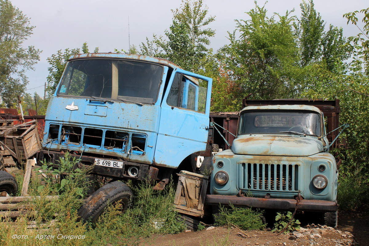 Павлодарская область, № S 698 BL — МАЗ-5432 (общая модель)