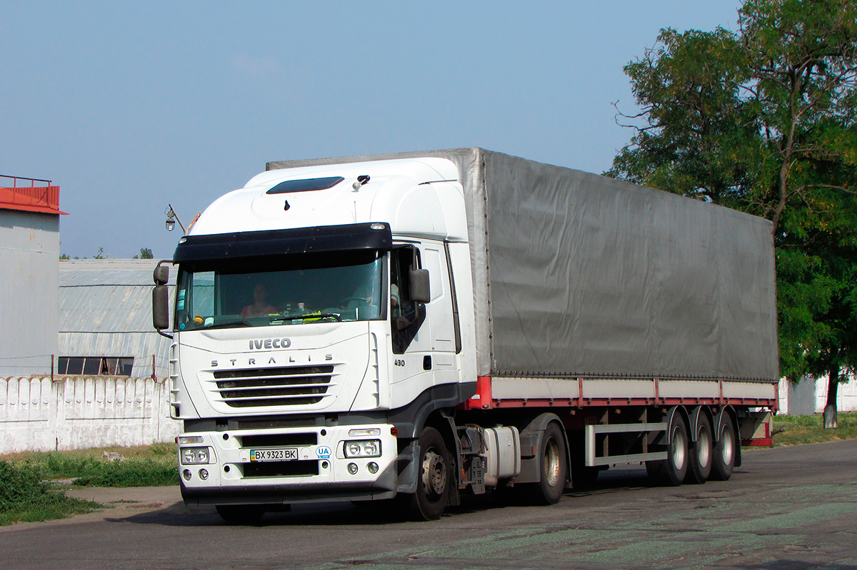 Хмельницкая область, № ВХ 9323 ВК — IVECO Stralis ('2002) 430