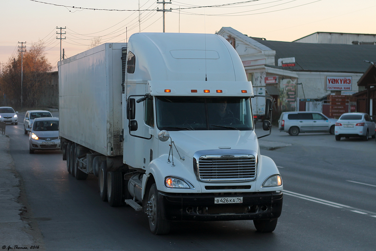 Саха (Якутия), № В 426 КА 14 — Freightliner Columbia