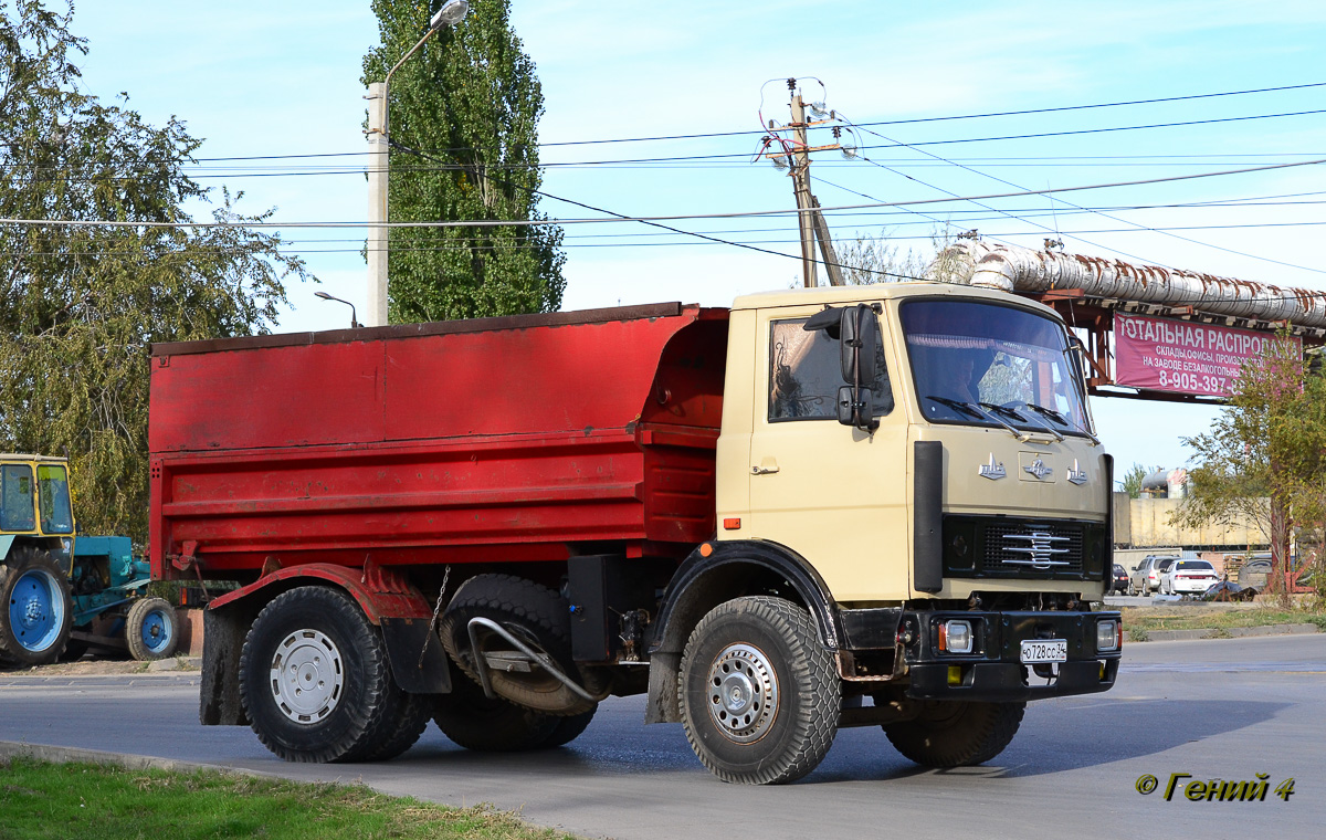 Волгоградская область, № О 728 СС 34 — МАЗ-5551 [555100]