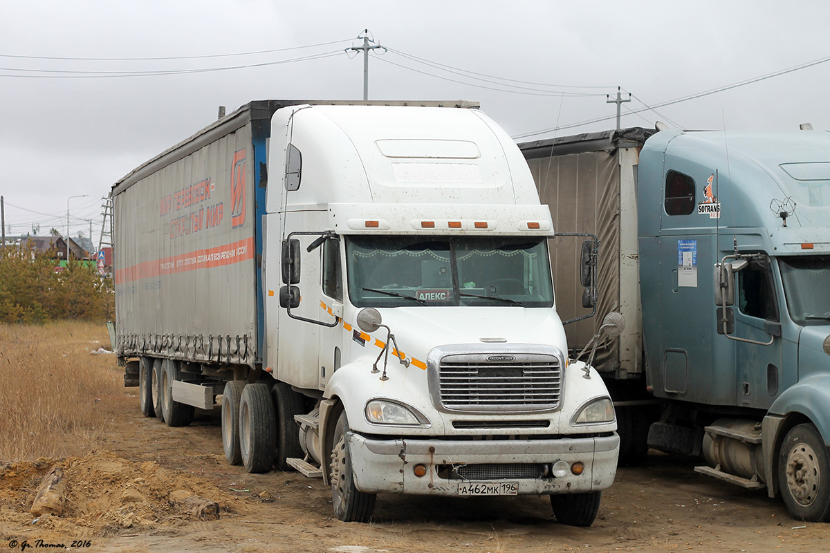 Свердловская область, № А 462 МК 196 — Freightliner Columbia