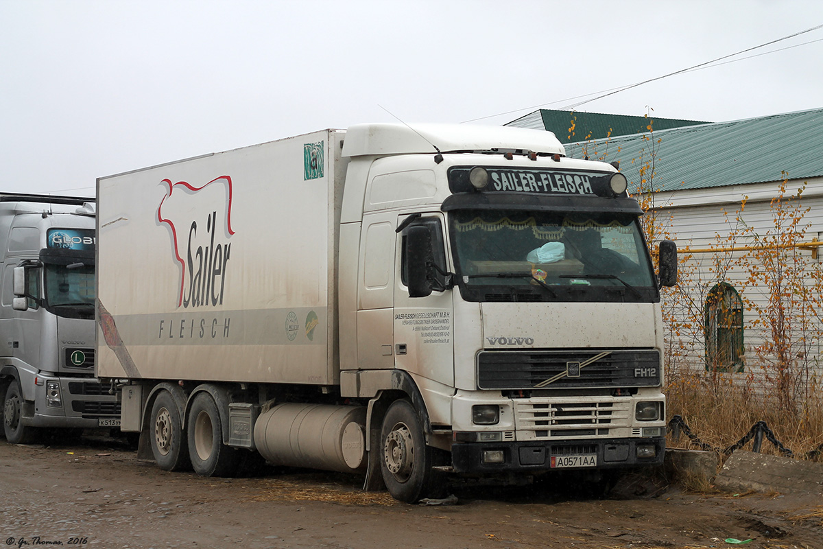 Киргизия, № A 0571 AA — Volvo ('1993) FH12.460