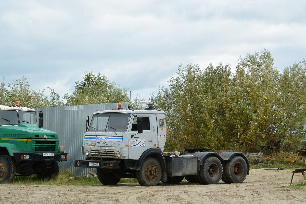 Ханты-Мансийский автоном.округ, № Т 221 УА 86 — КамАЗ-5410