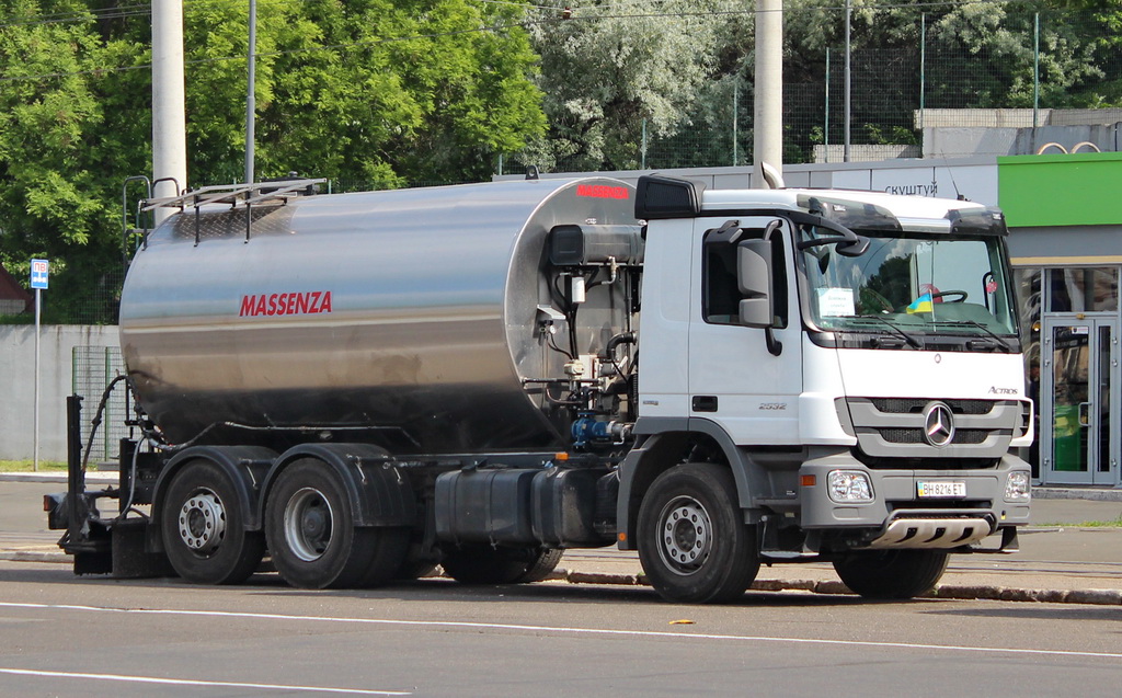 Одесская область, № ВН 8216 ЕТ — Mercedes-Benz Actros ('2009)