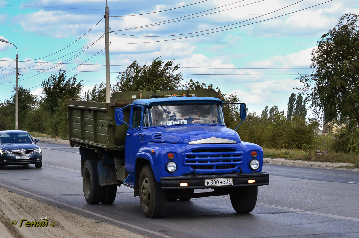 Волгоградская область, № К 300 НС 34 — ЗИЛ-495710