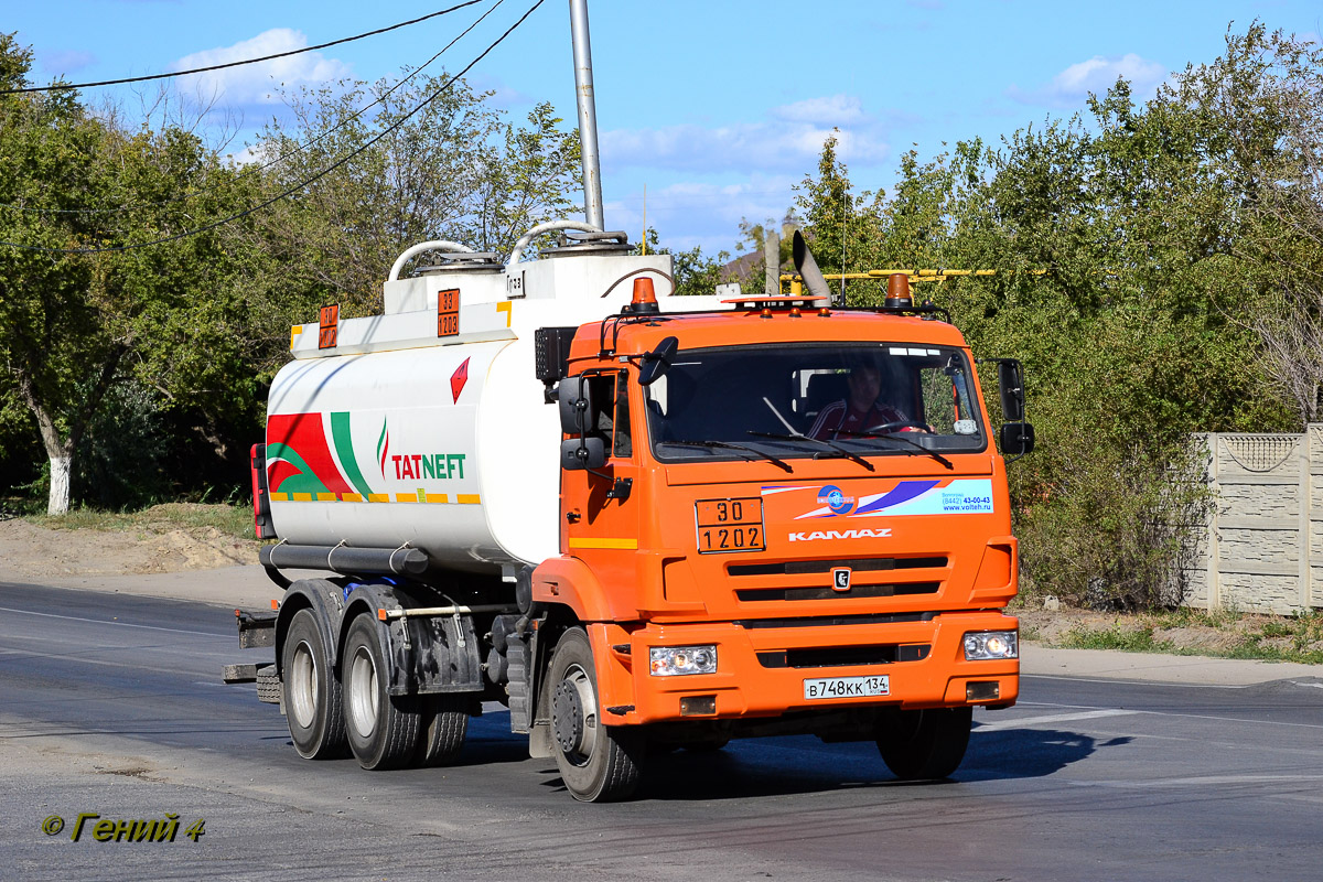 Волгоградская область, № В 748 КК 134 — КамАЗ-65115-L4