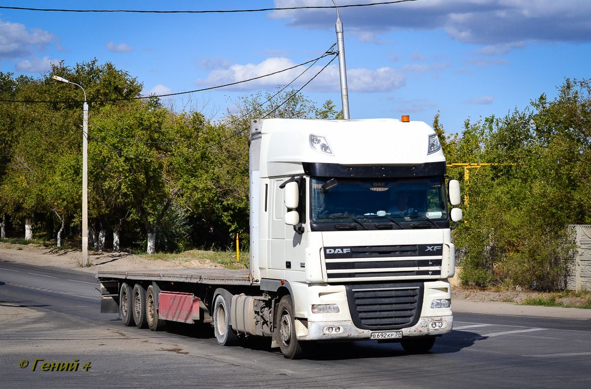 Астраханская область, № В 692 КР 30 — DAF XF105 FT