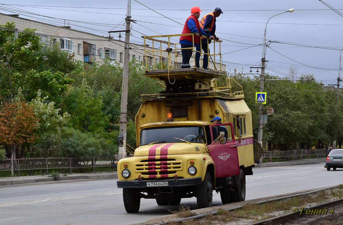 Волгоградская область, № 215 — ЗИЛ-431412