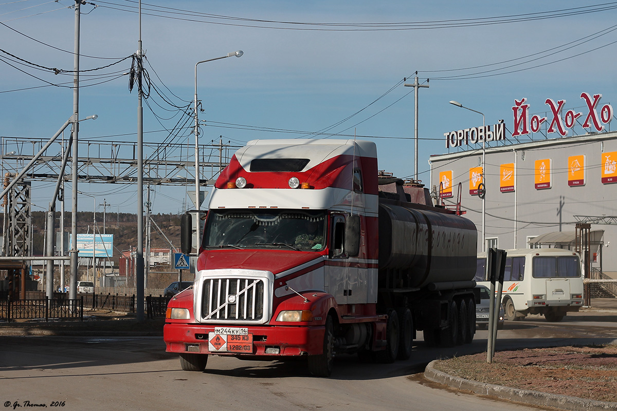 Саха (Якутия), № М 244 КУ 14 — Volvo VNL660