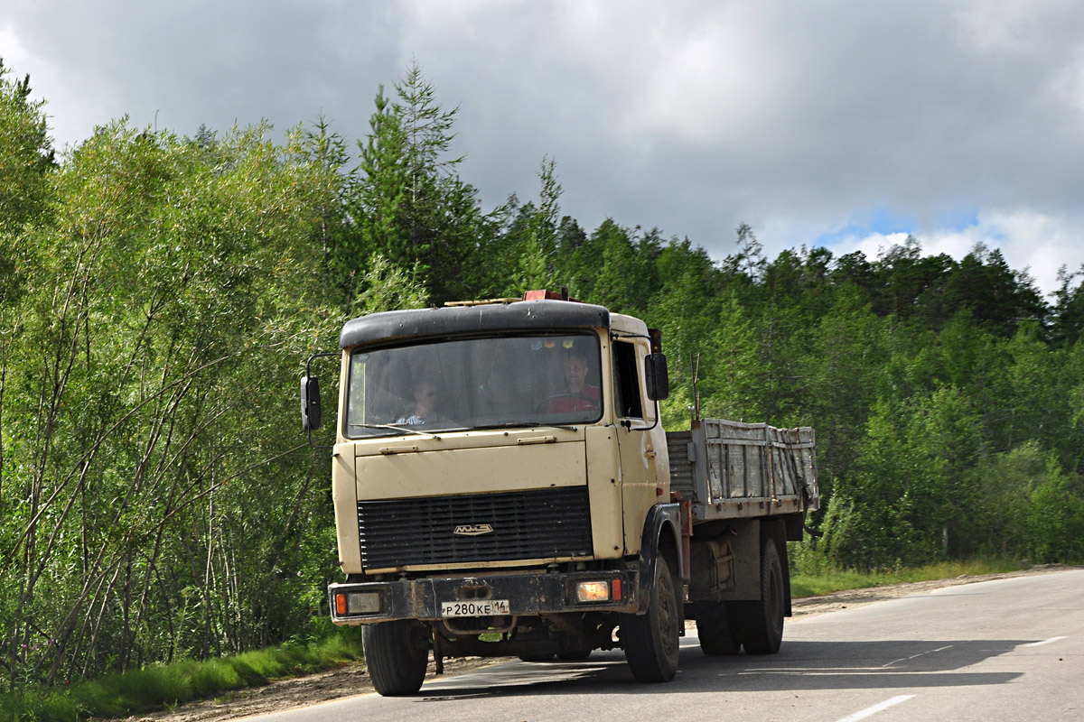 Саха (Якутия), № Р 280 КЕ 14 — МАЗ-5336 (общая модель)