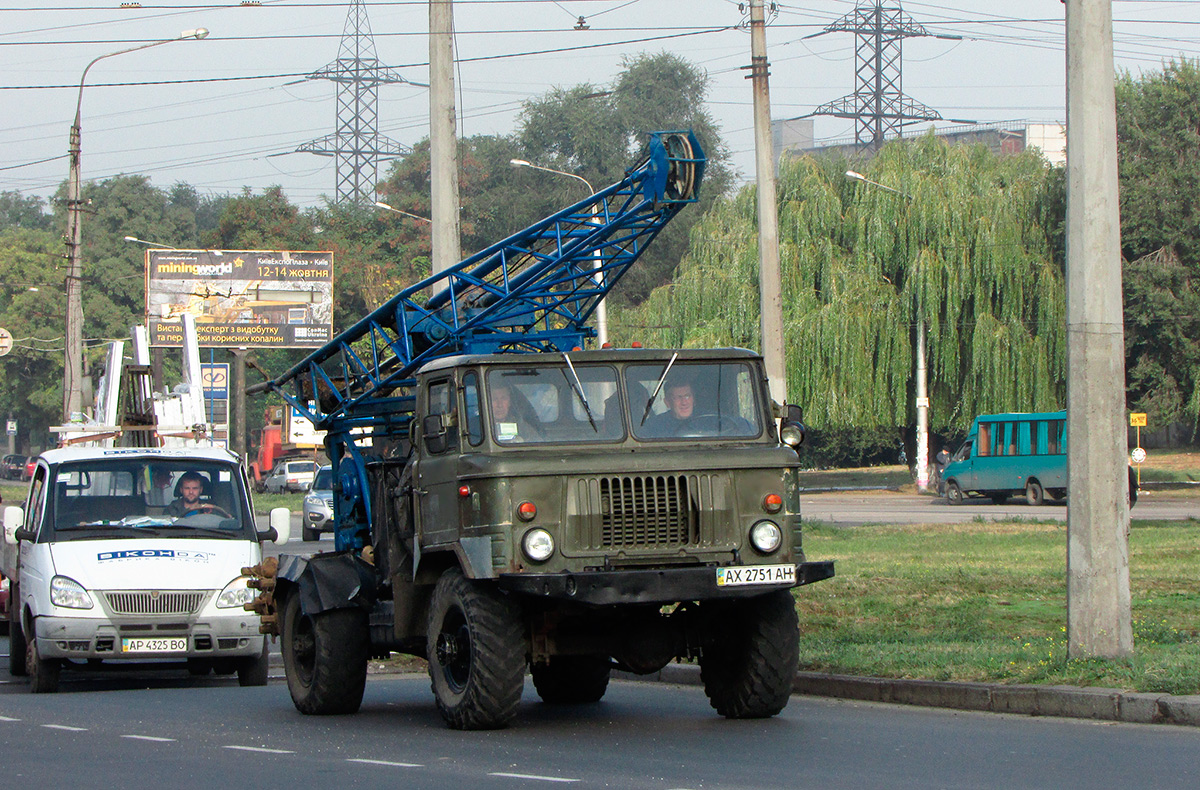 Харьковская область, № АХ 2751 АН — ГАЗ-66-11