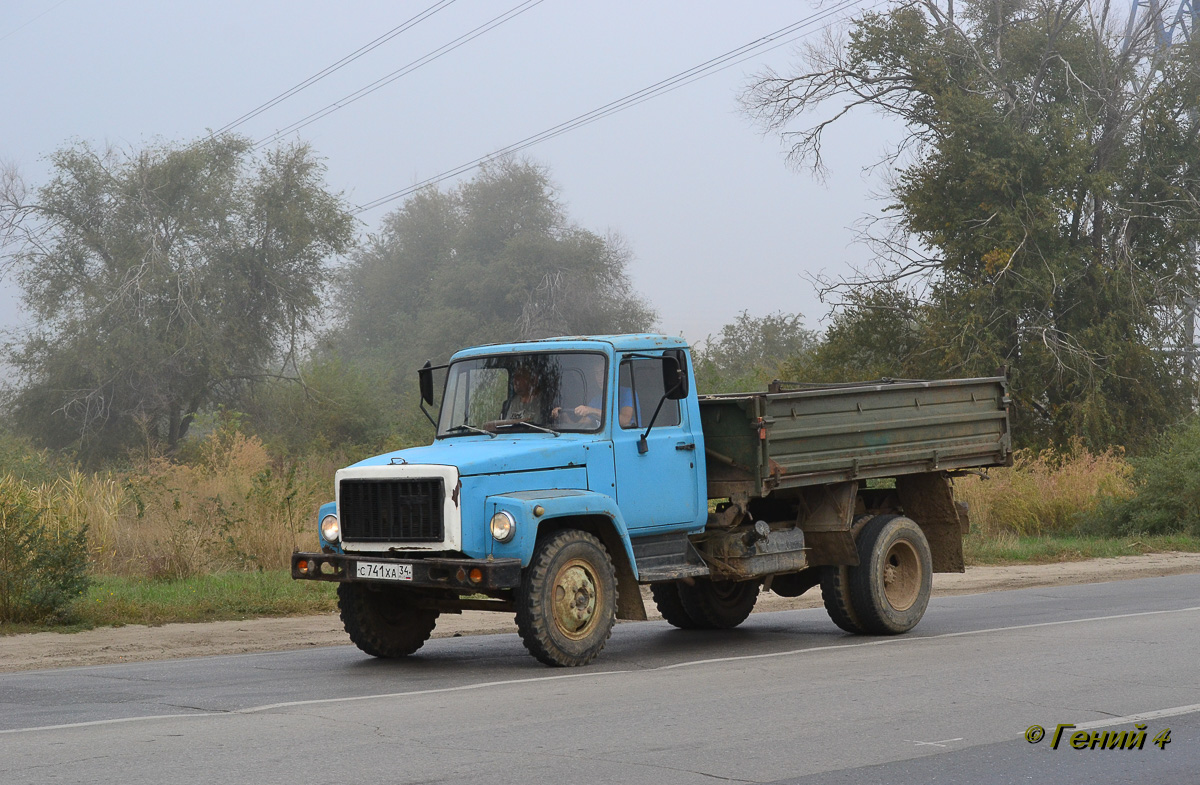 Волгоградская область, № С 741 ХА 34 — ГАЗ-33072