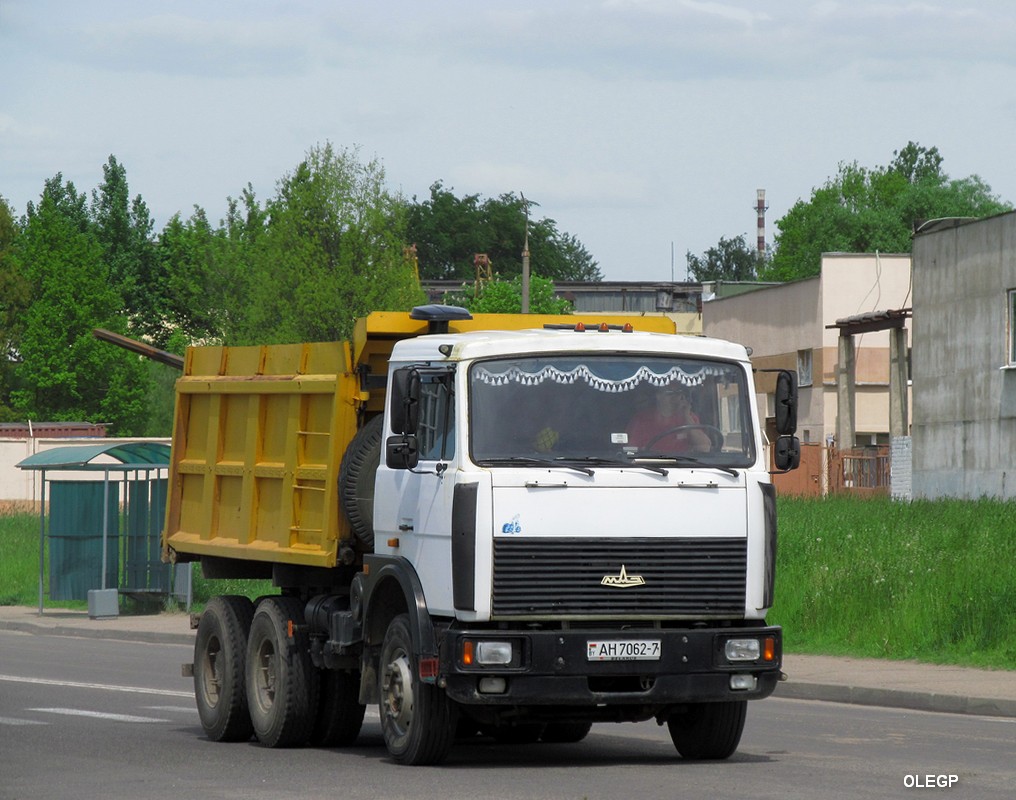 Минск, № АН 7062-7 — МАЗ-5516 (общая модель)