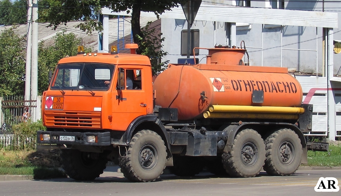 Воронежская область, № О 132 ВХ 36 — КамАЗ-43114-02 [43114C]