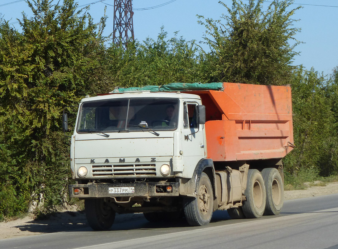 Волгоградская область, № Р 337 РМ 34 — КамАЗ-55111 [551110]