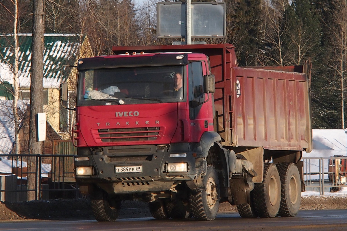 Ямало-Ненецкий автоном.округ, № Т 389 ЕЕ 89 — IVECO Trakker ('2004)