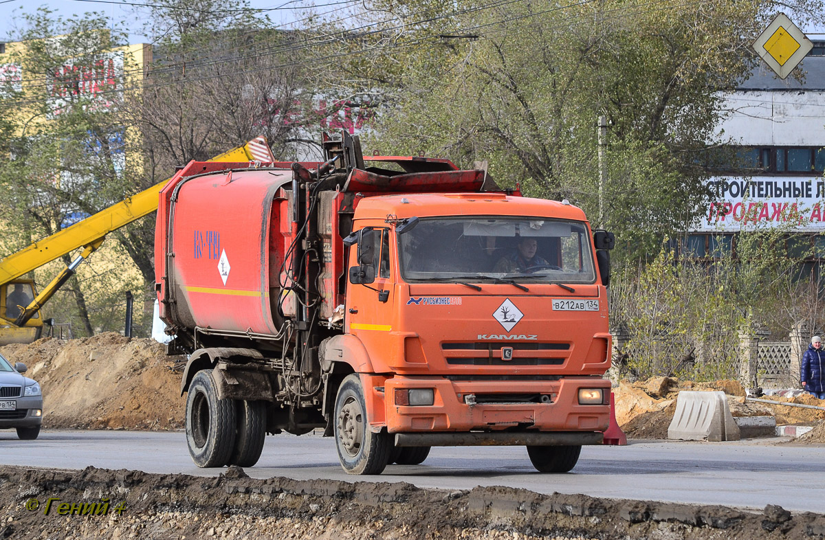 Волгоградская область, № В 212 АВ 134 — КамАЗ-43253-H3