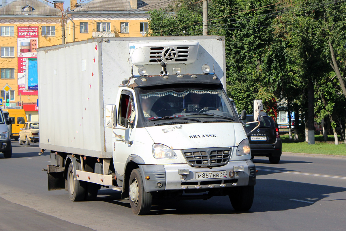 Брянская область, № М 867 НВ 32 — ГАЗ-331061 "Валдай"