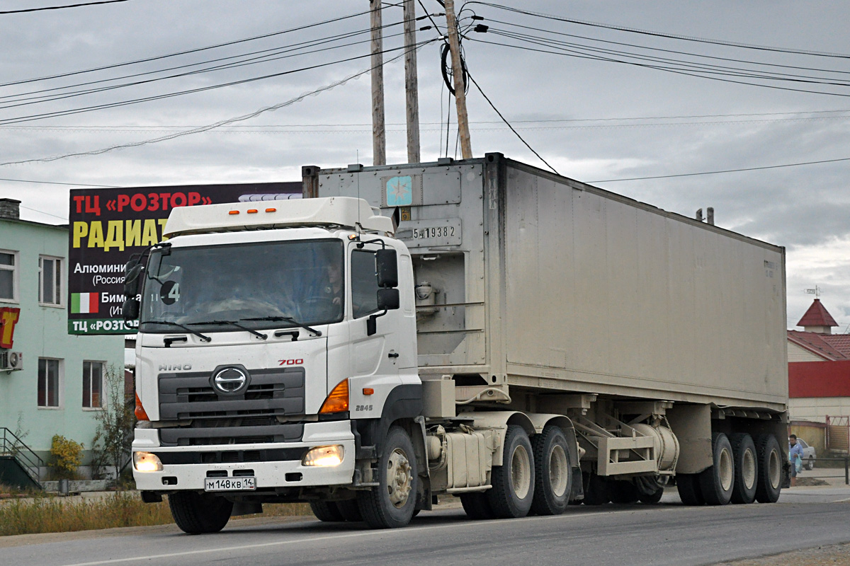 Саха (Якутия), № М 148 КВ 14 — Hino 700