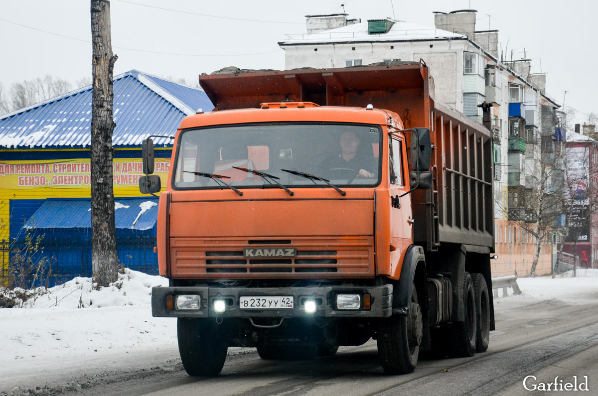 Кемеровская область, № В 232 УУ 42 — КамАЗ-53215-13 [53215N]