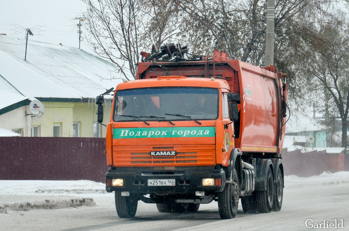 Кемеровская область, № А 251 ВХ 142 — КамАЗ-65115-62