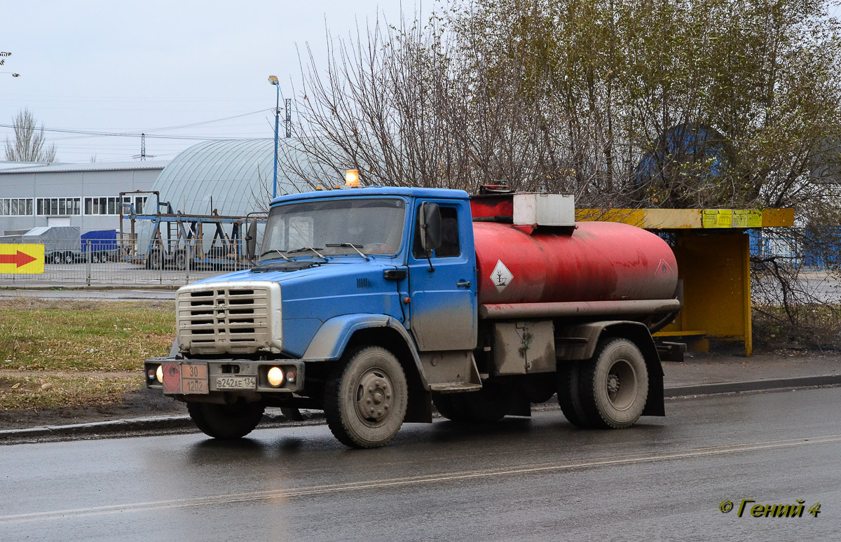 Волгоградская область, № В 242 АЕ 134 — ЗИЛ-433362