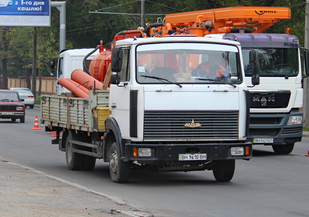 Одесская область, № ВН 9610 ВН — МАЗ-437041 "Зубрёнок"