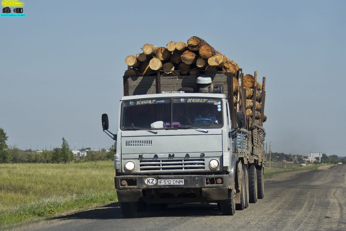 Восточно-Казахстанская область, № F 512 DNM — КамАЗ-5320