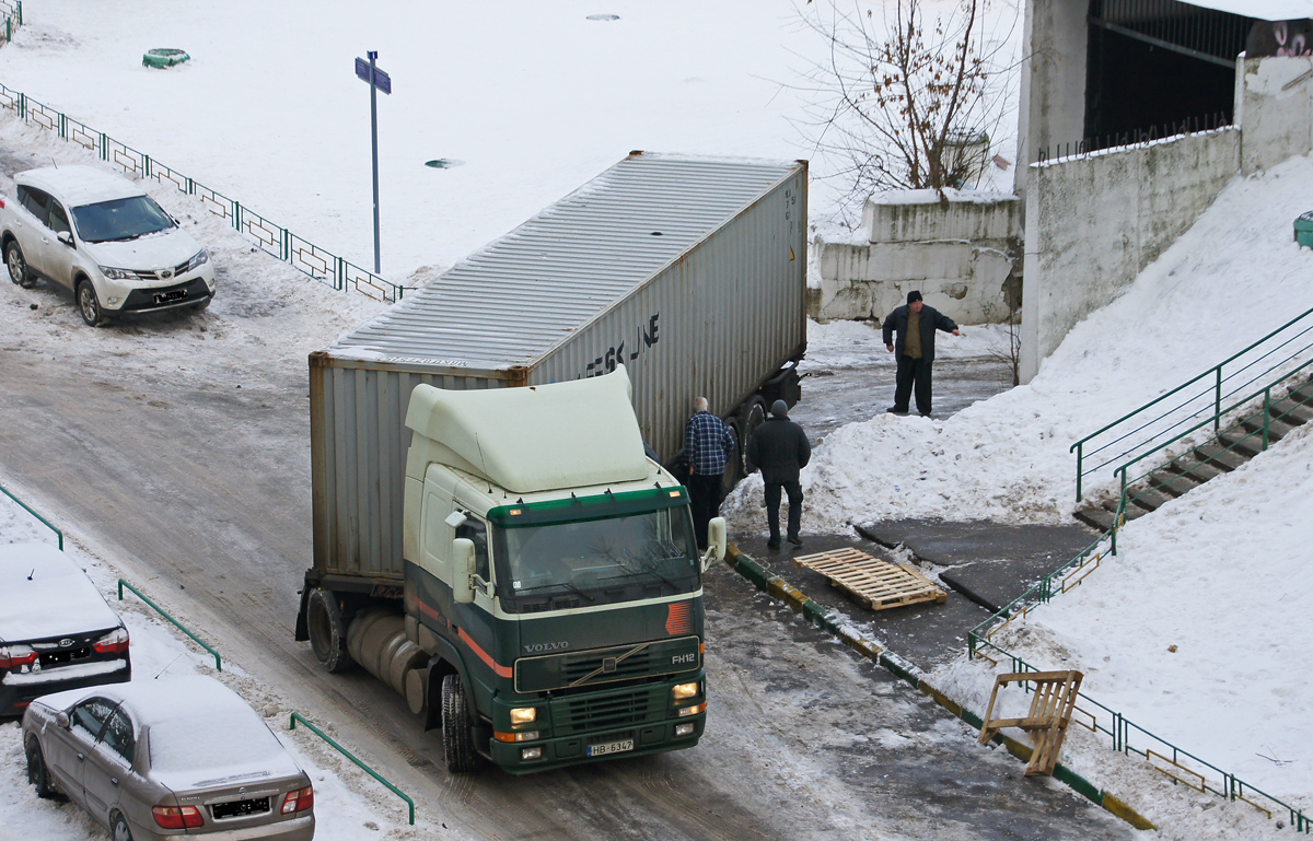 Латвия, № HB-6347 — Volvo ('1993) FH12.420