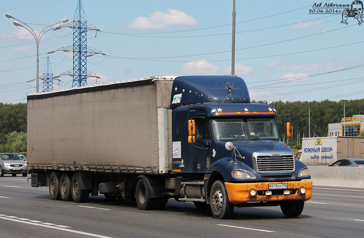 Московская область, № В 419 АХ 190 — Freightliner Columbia