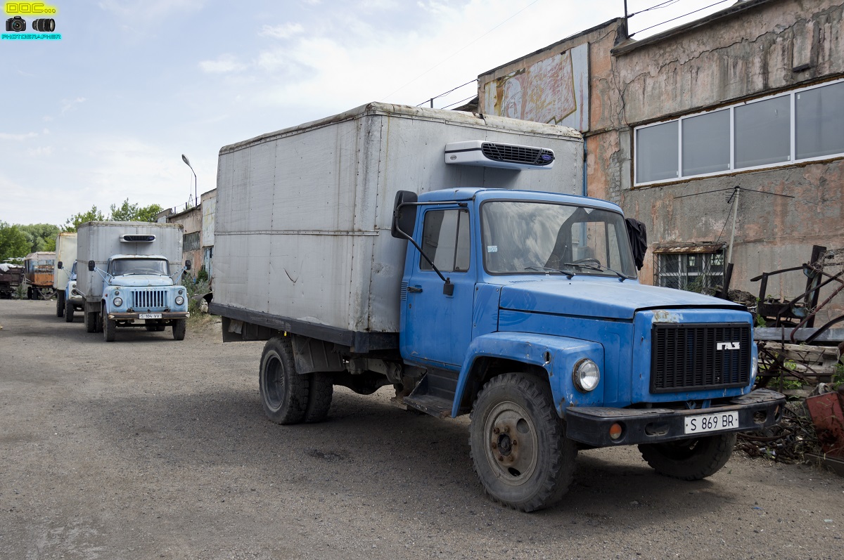 Павлодарская область, № S 869 BR — ГАЗ-3307